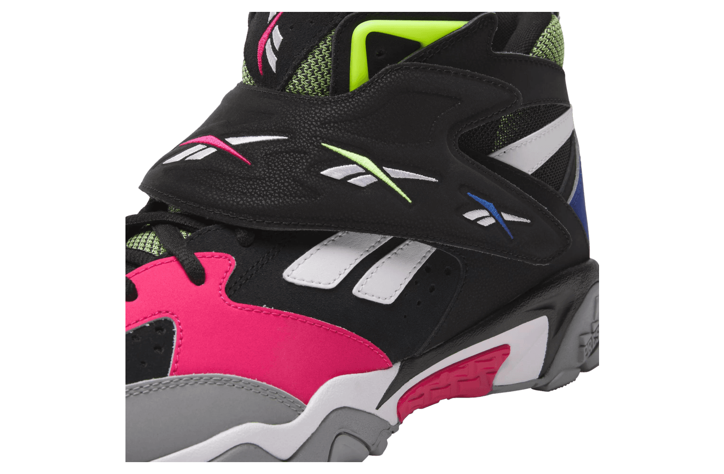 Reebok Preseason 94 Black / Bold Pink