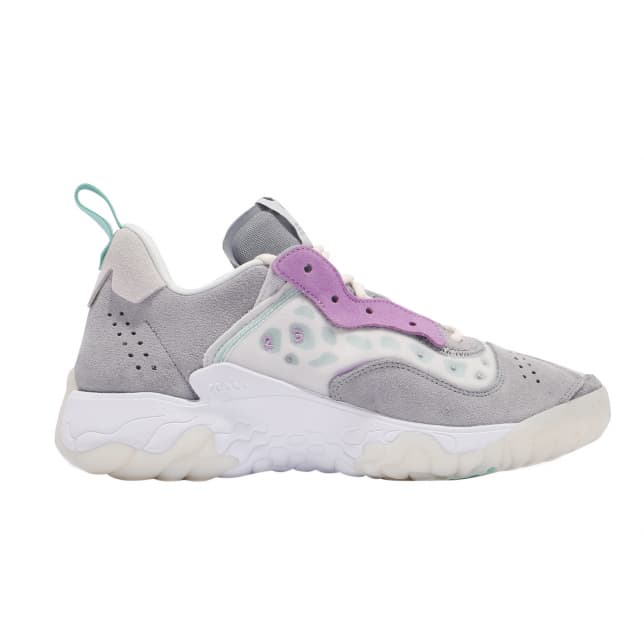 Jordan Delta 2 Platinum Tint Dark Smoke Grey