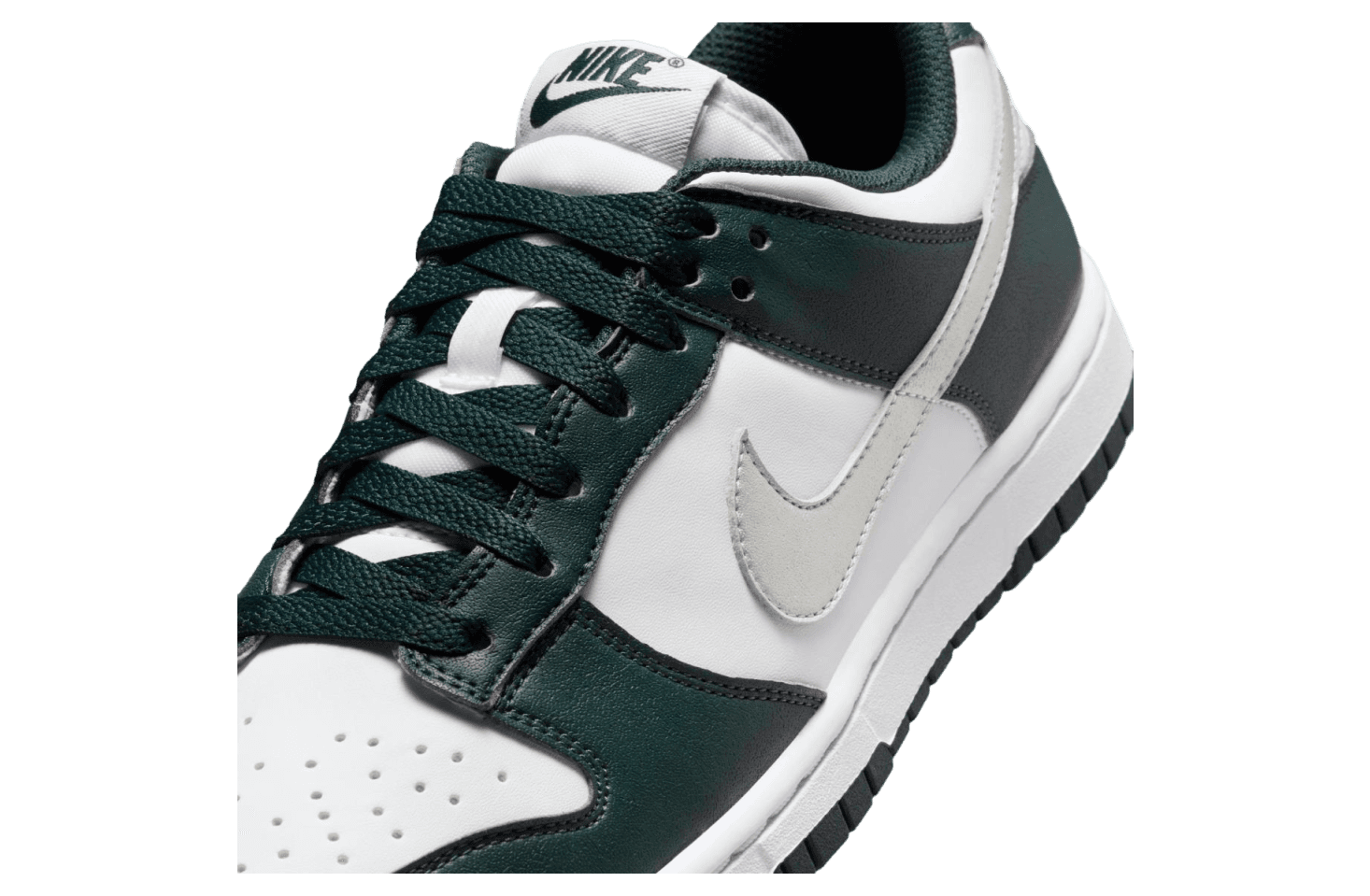 Nike Dunk Low Seaweed / White