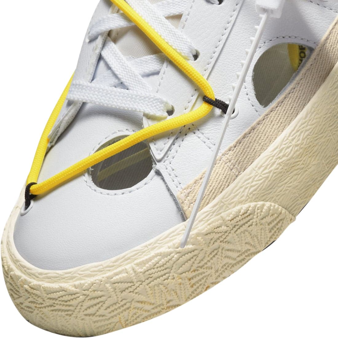 Off-White x Blazer Low 'White University Red'