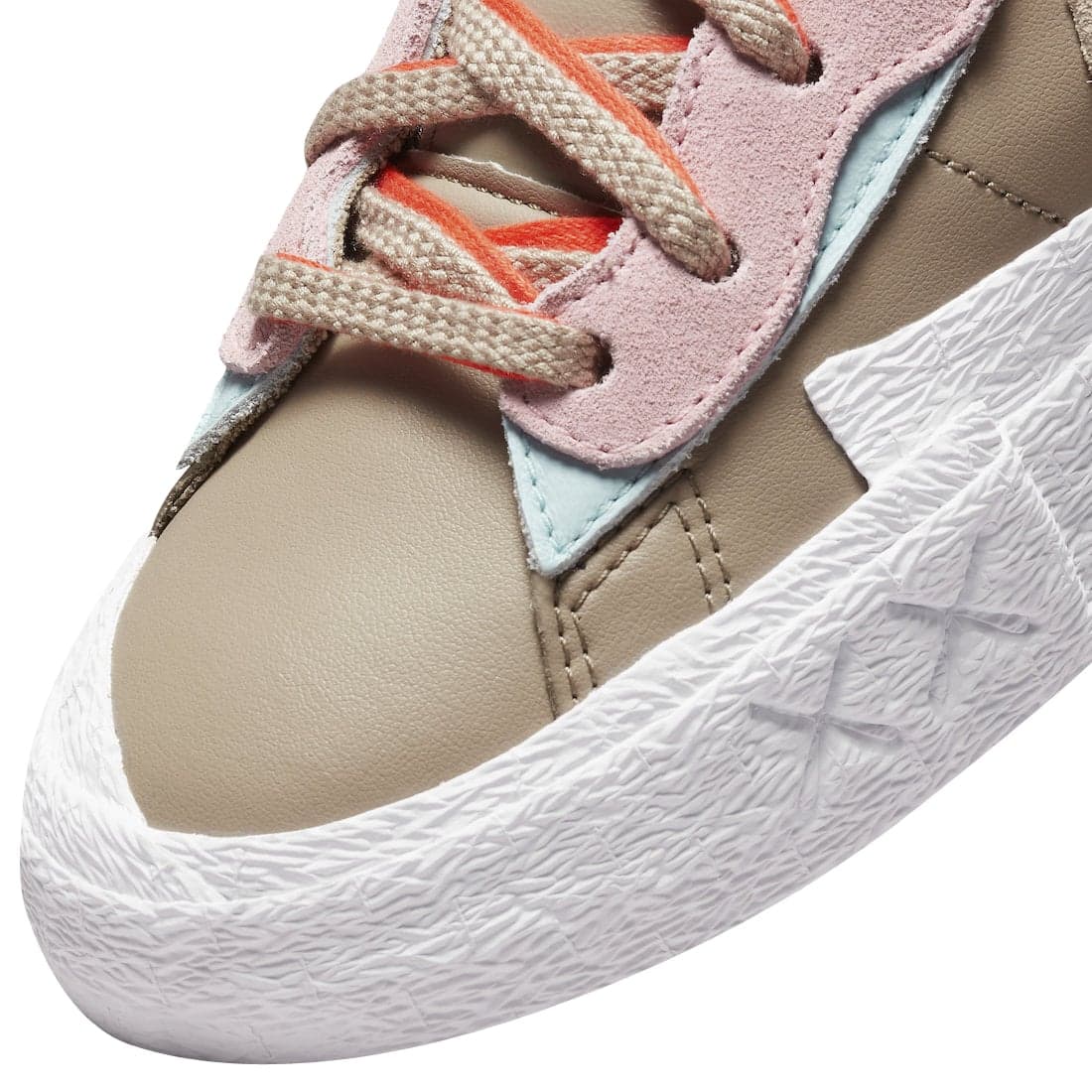 KAWS x sacai x Blazer Low 'Reed'