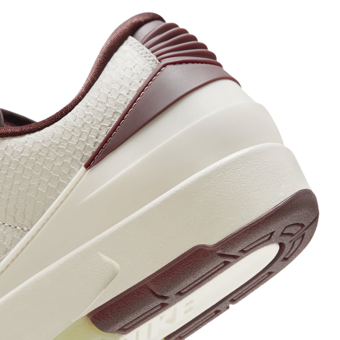 Wmns Jordan 2 Retro Low 'Year of the Dragon'