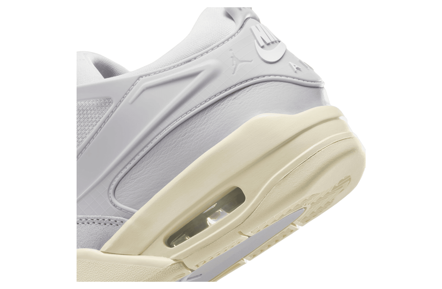 Wmns Jordan 4 RM 'Grey Sail'