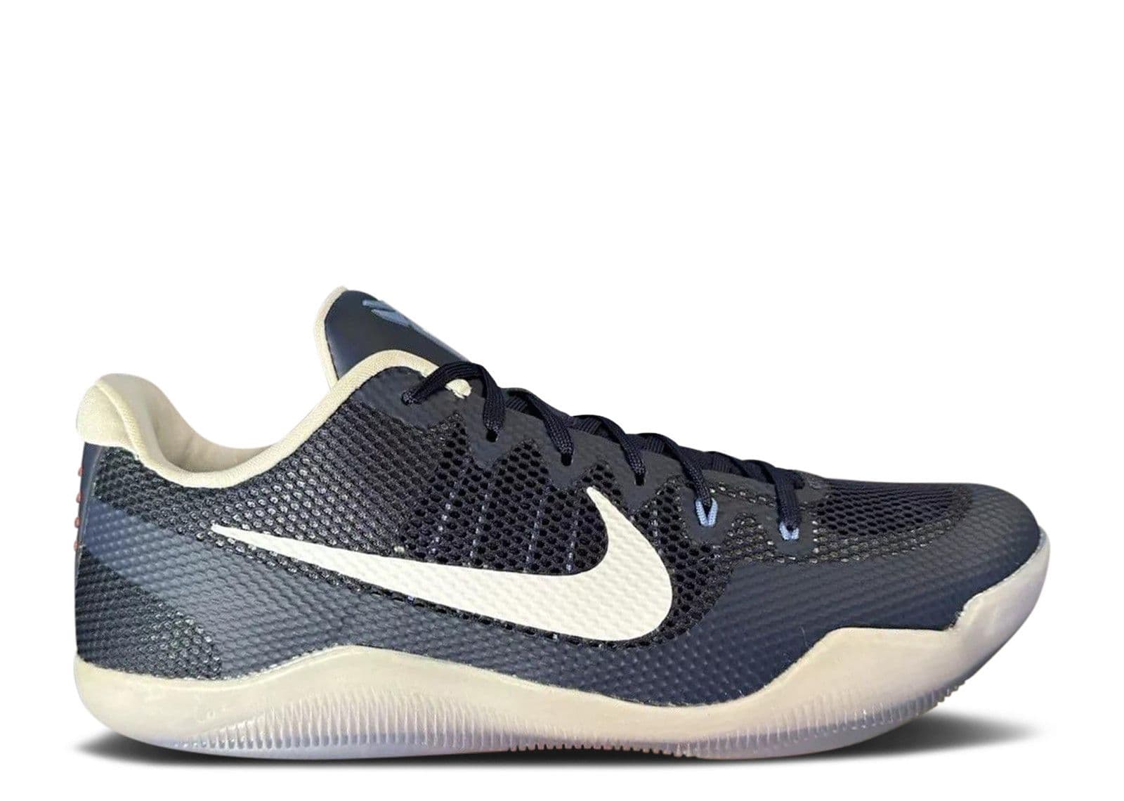Kobe 11 'Villanova Away' PE