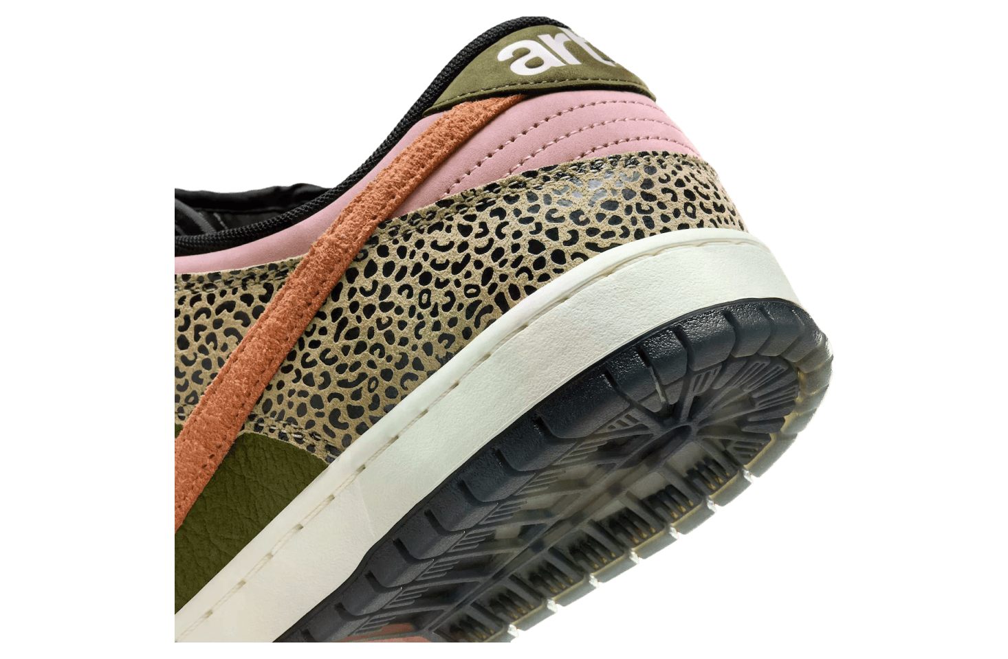 Arts-Rec x Dunk Low SB 'For Recreational Use'