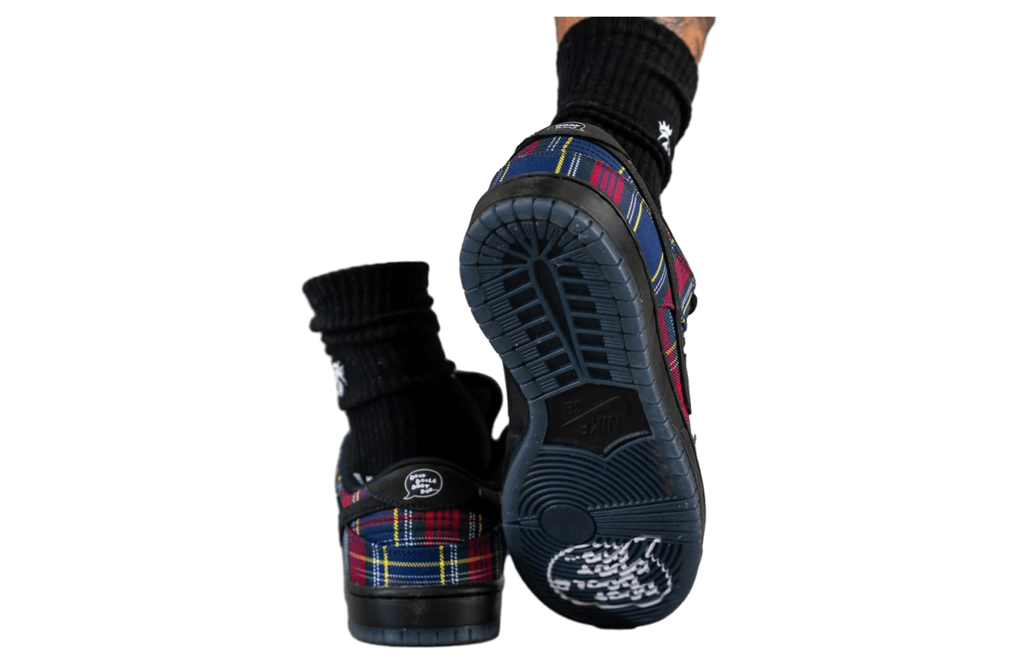 Nardwuar x Dunk Low SB 'Tam O' Shanter Hat'