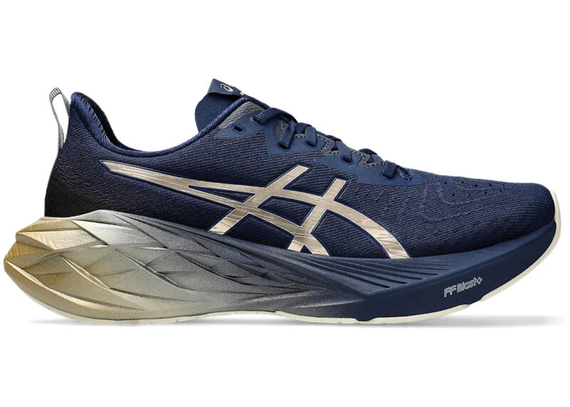 ASICS Novablast 4 Platinum Blue Expanse Champagne - Image 2