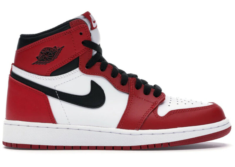 Jordan 1 Retro Chicago (2015) Men's - 555088-101 - US - Image 2