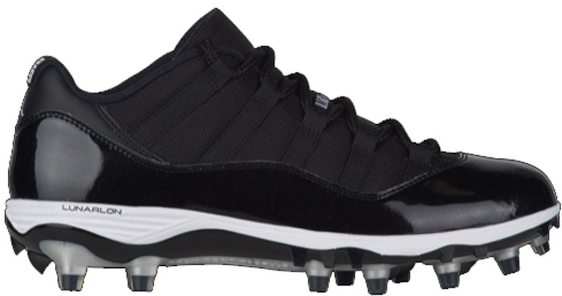 Jordan 11 Retro Low Cleat Black