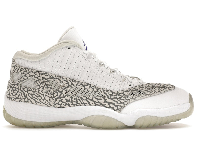 Jordan 11 Retro Low IE Cobalt (2015)