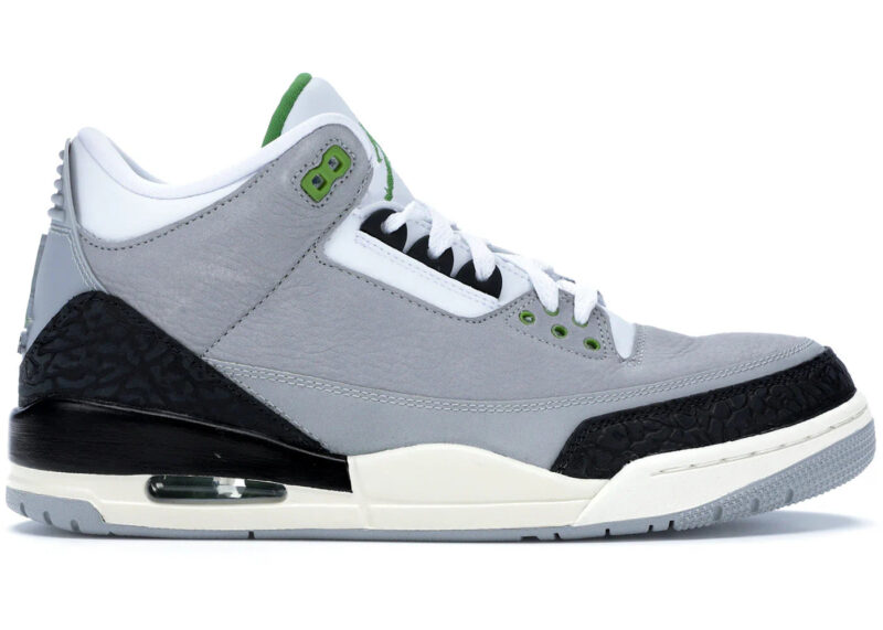 Jordan 3 Retro Chlorophyll Men's - 136064-006 - US - Image 2