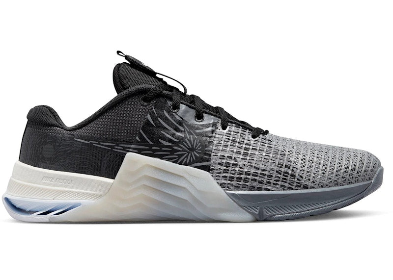 Nike Metcon 8 AMP Dark Smoke Grey