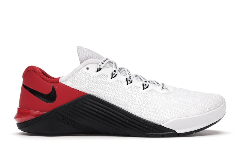 Nike Metcon 5+ Banned