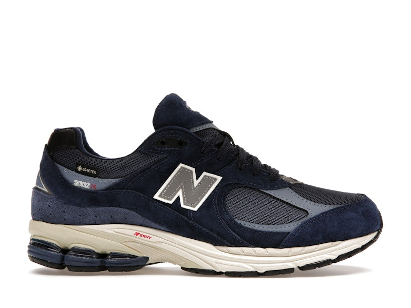 New Balance 2002R Gore-Tex Navy Arctic Grey