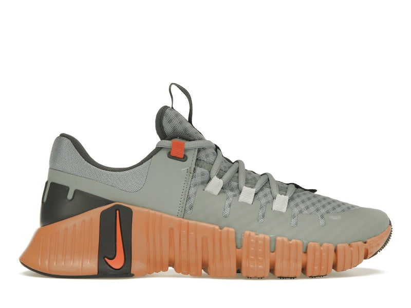 Nike Free Metcon 5 Mica Green Campfire Orange