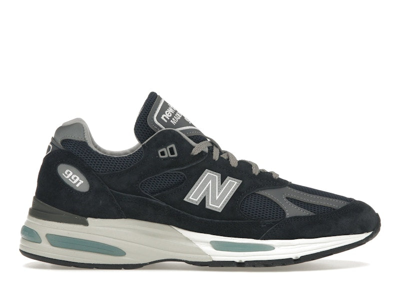 New Balance 991v2 MiUK Dark Navy