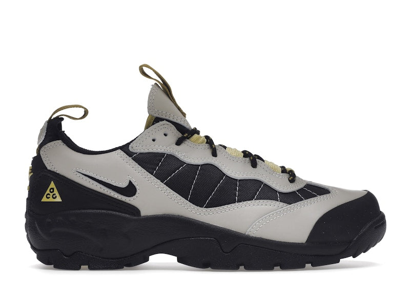 Nike ACG Air Mada Low Light Bone Black Celery