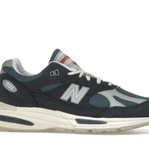 New Balance 991v2 MiUK Vintage Navy - Image 2
