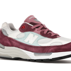 New Balance 992 Kith Kithmas Burgundy White - Image 4