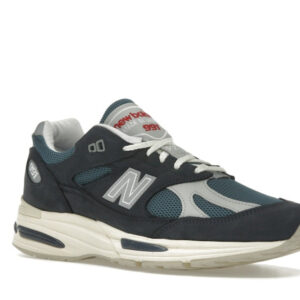 New Balance 991v2 MiUK Vintage Navy - Image 5