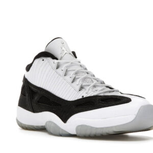 Jordan 11 Retro Low IE White/Black (2011) - Image 6