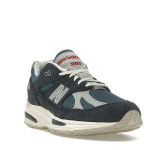New Balance 991v2 MiUK Vintage Navy - Image 7
