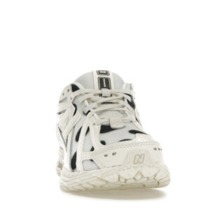 New Balance 1906R Polka Dot Sea Salt - Image 9