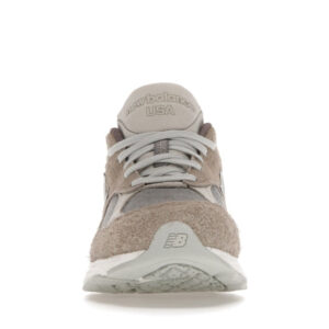 New Balance 990v3 MiUSA Levi's Elephant Skin - Image 10
