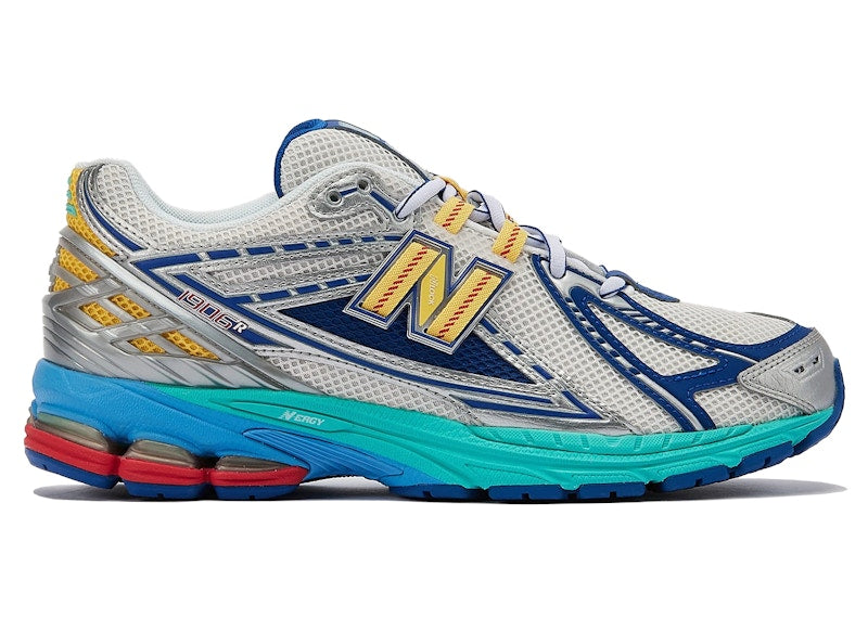 New Balance 1906R DTLR Moon Sign