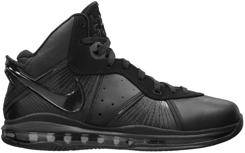 Nike LeBron 8 Blackout