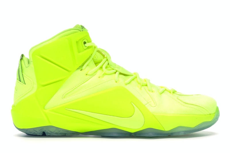 Nike LeBron 12 EXT Tennis Ball