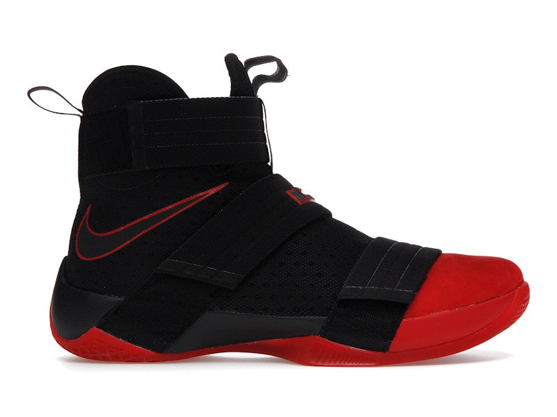 Nike LeBron Zoom Soldier 10 Un-Cleated