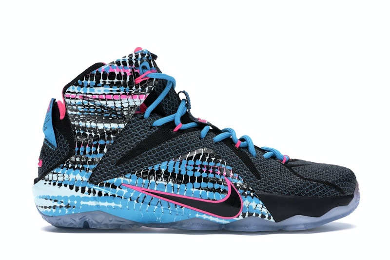 Nike LeBron 12 23 Chromosomes