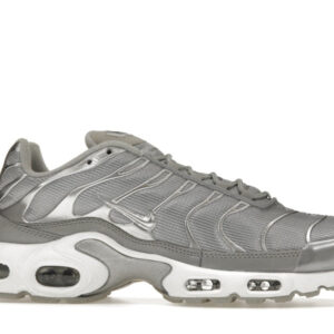 Nike Air Max Plus Metallic Silver - Image 2